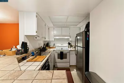1089 Wesley Ct. #8, Walnut Creek, CA 94597 - Photo 8