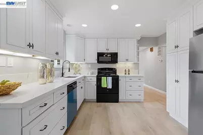 807 Bourton Ct, Antioch, CA 94509 - Photo 18