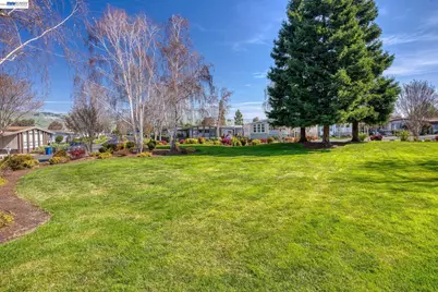 29330 Middleborough Way, Hayward, CA 94544 - Photo 32