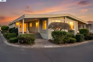 29330 Middleborough Way, Hayward, CA 94544 - Photo 2