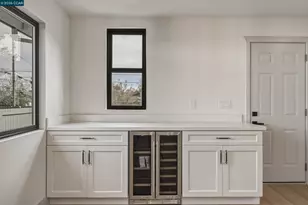 295 Foothill Blvd, Napa, CA 94558 - Photo 8