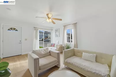 15289 Upton Ave, San Leandro, CA 94578 - Photo 8
