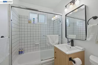 15289 Upton Ave, San Leandro, CA 94578 - Photo 44