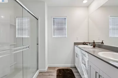 1449 Dorona Ln, Manteca, CA 95336 - Photo 22