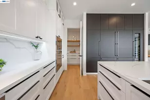 5883 Margarido Dr, Oakland, CA 94618 - Photo 24