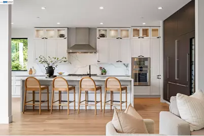 5883 Margarido Dr, Oakland, CA 94618 - Photo 28