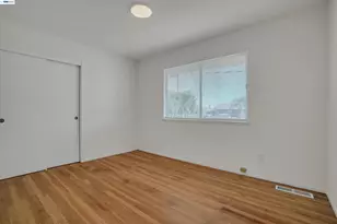 4284 Hillview Dr, Pittsburg, CA 94565 - Photo 16