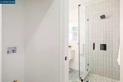 6055 Majestic Ave, Oakland, CA 94605 - Photo 20