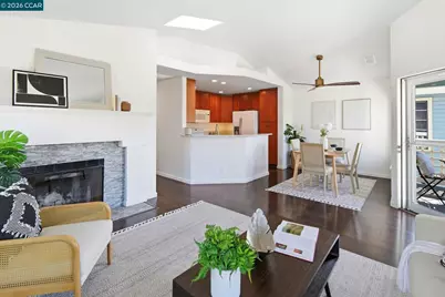 211 Salt Point Ct #8, Vallejo, CA 94591 - Photo 14