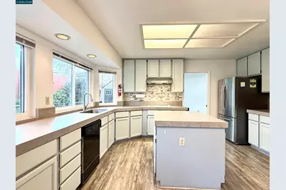 2504 Brocket Court, Antioch, CA 94531 - Photo 12