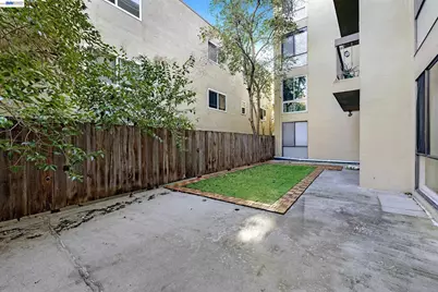 771 Kingston Ave #104, Oakland, CA 94611 - Photo 22