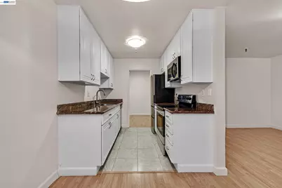 771 Kingston Ave #104, Oakland, CA 94611 - Photo 24