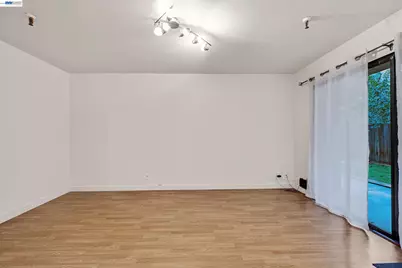 771 Kingston Ave #104, Oakland, CA 94611 - Photo 16