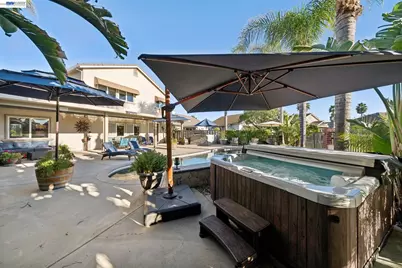 2142 Prestwick Dr, Discovery Bay, CA 94505 - Photo 28