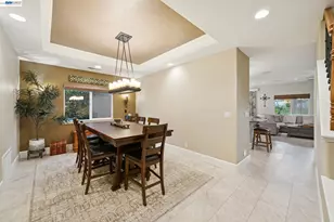 2142 Prestwick Dr, Discovery Bay, CA 94505 - Photo 14