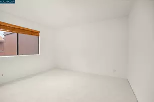 8131 Camelback Pl, Pleasant Hill, CA 94523 - Photo 16