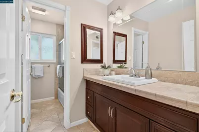 2654 Tamalpais Dr, Pinole, CA 94564 - Photo 34