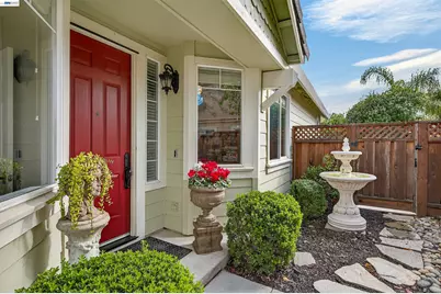 6433 Owl Way, Livermore, CA 94551 - Photo 2