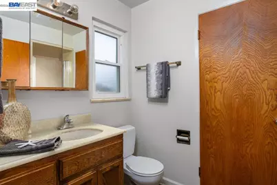 17774 Trenton Dr, Castro Valley, CA 94546 - Photo 20