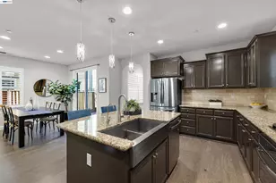 3004 Sonsilla Ln, San Ramon, CA 94582 - Photo 6