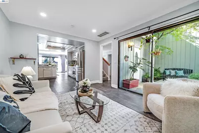 7332 Stonedale Dr, Pleasanton, CA 94588 - Photo 16