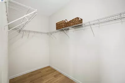 6299 Rocky Point Ct, Oakland, CA 94605 - Photo 38
