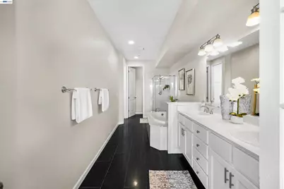 6299 Rocky Point Ct, Oakland, CA 94605 - Photo 20