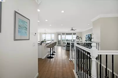 6299 Rocky Point Ct, Oakland, CA 94605 - Photo 14