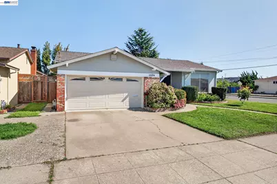 15524 Montreal St, San Leandro, CA 94579 - Photo 2