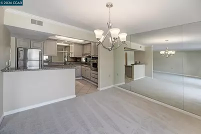 1300 Singingwood Ct. #6, Walnut Creek, CA 94595 - Photo 6