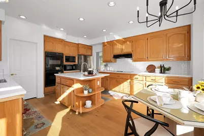 4080 Woodstock Rd., Hayward, CA 94542 - Photo 10