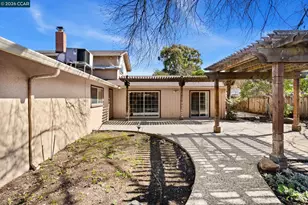 137 Maxine Dr, Pleasant Hill, CA 94523 - Photo 42