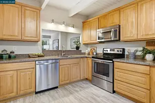 1589 Ashwood Dr, Martinez, CA 94553 - Photo 10