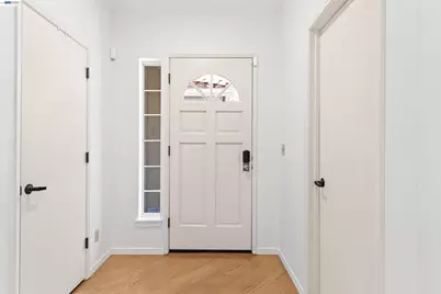 4636 Redwood Rd, Oakland, CA 94619 - Photo 6