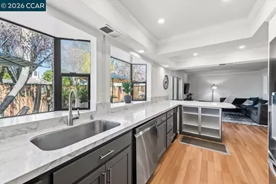 10005 Foxboro Cir, San Ramon, CA 94583 - Photo 18