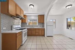 2837 Minna Ave, Oakland, CA 94619 - Photo 8