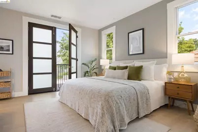 636 56th St, Oakland, CA 94609 - Photo 32