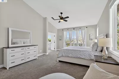 4 Majestic Oak Ct, San Ramon, CA 94583 - Photo 32