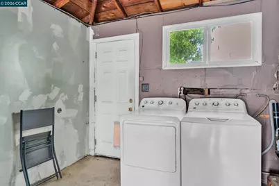 4778 Hilltop Drive, El Sobrante, CA 94803 - Photo 26