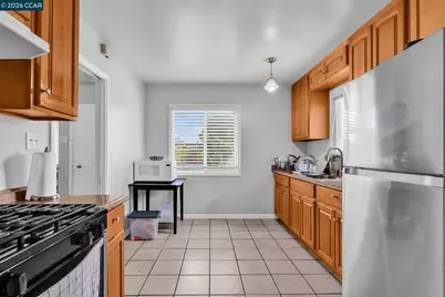 4778 Hilltop Drive, El Sobrante, CA 94803 - Photo 14