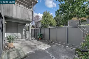 2724 Tice Creek Dr, Walnut Creek, CA 94595 - Photo 8