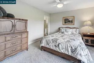 2724 Tice Creek Dr, Walnut Creek, CA 94595 - Photo 24