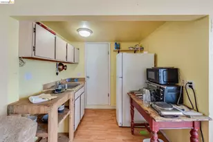 4 Beach Ave, Dillon Beach, CA 94929 - Photo 18