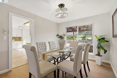 7738 Fairoaks Dr, Pleasanton, CA 94588 - Photo 18