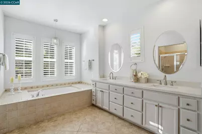 5244 Montecito Dr, Concord, CA 94521 - Photo 24