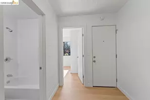 769 17th St, Oakland, CA 94612 - Photo 28