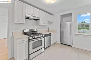 769 17th St, Oakland, CA 94612 - Photo 8