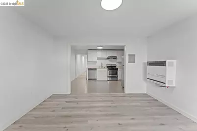 769 17th St, Oakland, CA 94612 - Photo 34