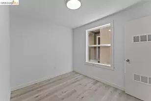 769 17th St, Oakland, CA 94612 - Photo 42