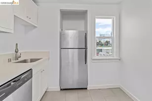 769 17th St, Oakland, CA 94612 - Photo 6